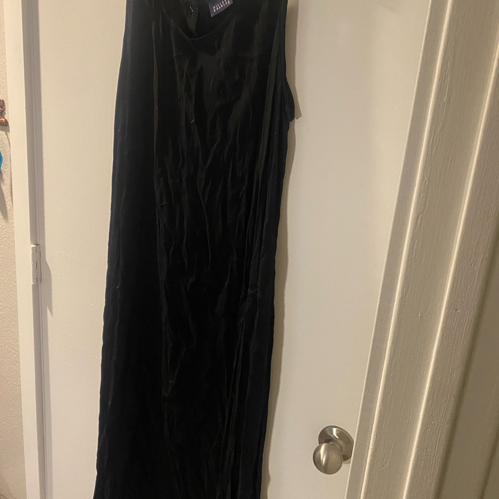Elegant Black Maxi Dress